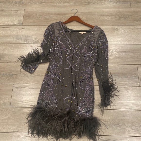 Evening Gown - Picture 1 of 5